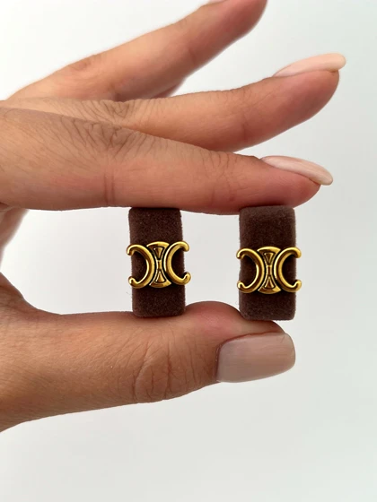 گوشواره CELINE مخملی قهوه ای