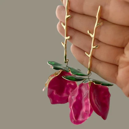 گل واژگون زارا