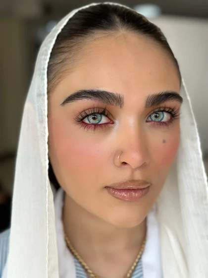 لنز رنگی فصلی یونیک Unique