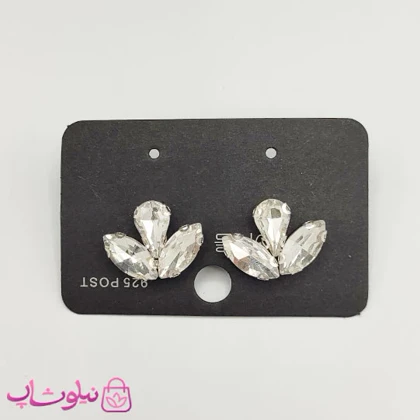 گوشواره زنانه زارا مدل گل سه پر با کریستال سفید کد 100