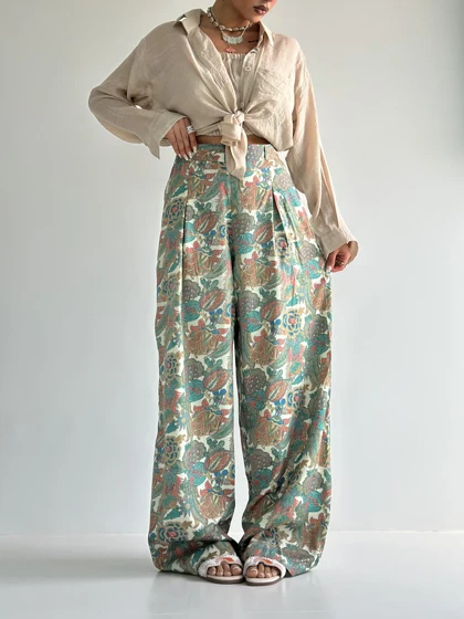 شلوار پارچه ای طرحدار
