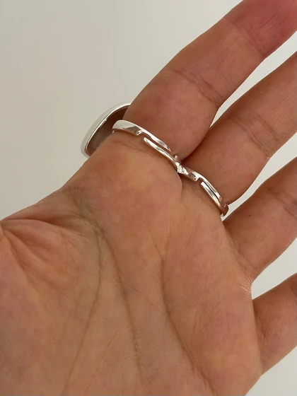 انگشتر زنانه مینیمال پاپیون بزرگ