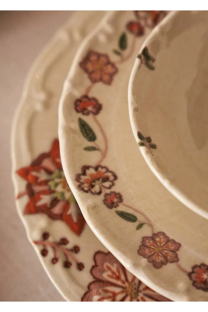 سرویس غذاخوری Bella Maison مدل Grandma پرسلن