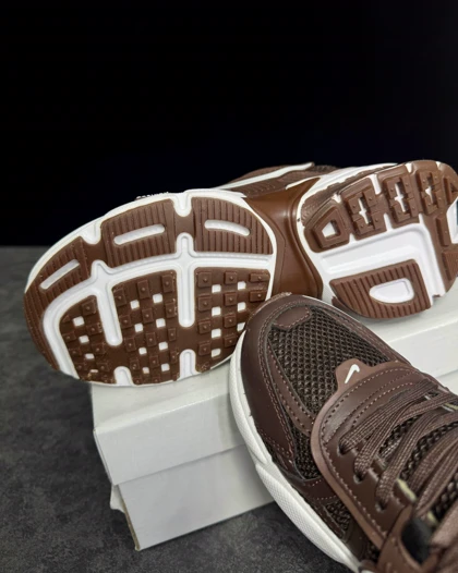 کتانی نایک مدل v2k