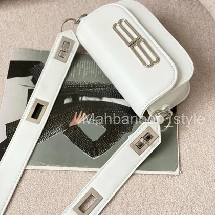 کیف دوشی دخترانه مدل آتک