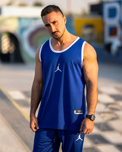 ست بسکتبالی جردن آبی