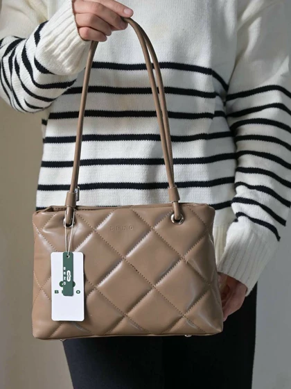 کیف دوشی زنانه بنو مدل سوگل کد BENO 4967