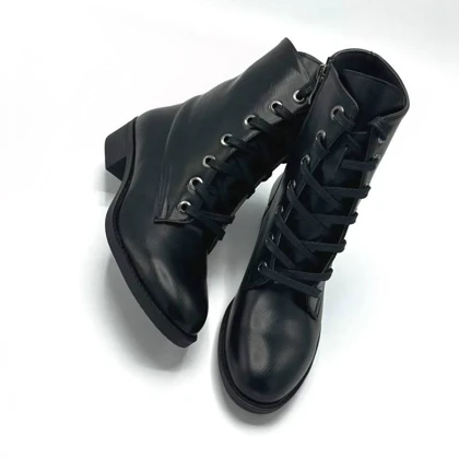 کفش نیم بوت زنانه مدل Stradivarius Flat Ankle Boots - BTB25