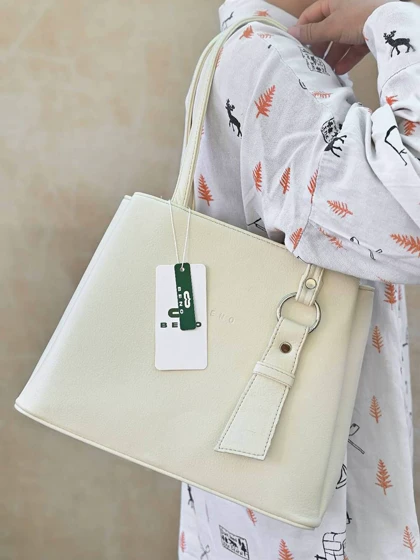 کیف دوشی زنانه بنو مدل ژینو کد BENO 4880