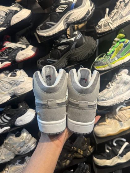 کتانی ودوو ساق‌دار طوسی روشن