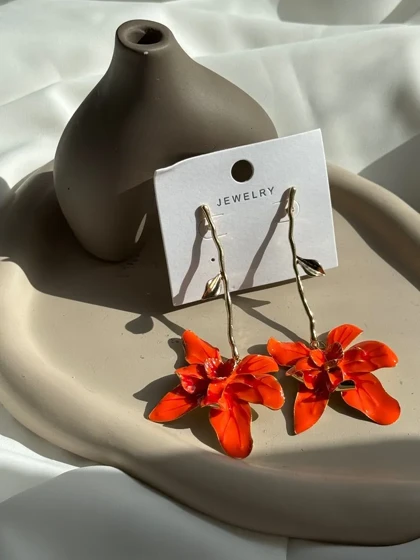 گوشواره گل برعکس