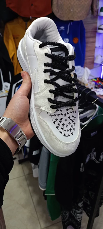 کتانی مردانه جردن سفید طرح voodoo