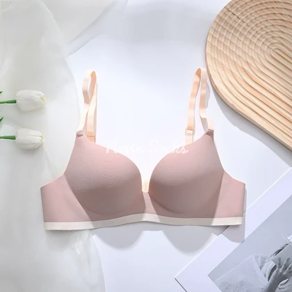 سوتین طرح نارگل ( سایز 75)