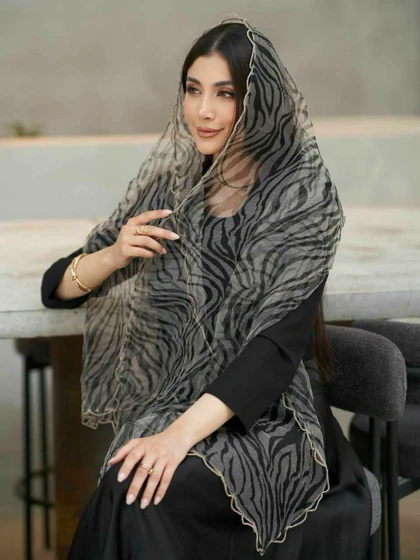 شال پفکی زبرا