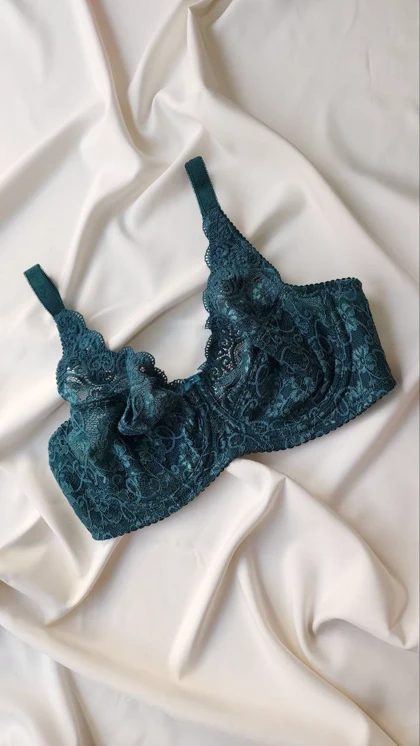 سوتین تک دانتل و پرلون فنردار مدل Dorema برند SHANDERMAN کد: 2440