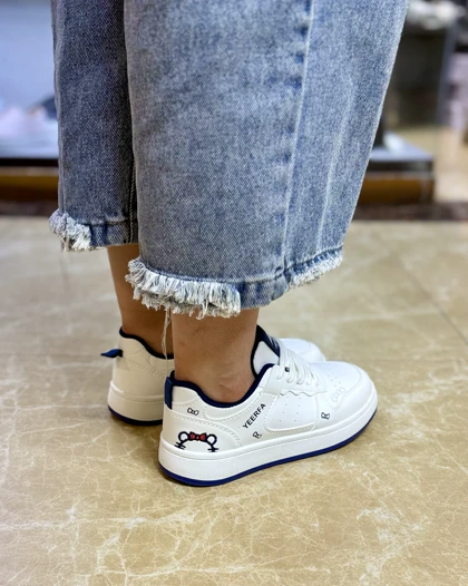 کفش زنانه ونس کیتی پاپیونی