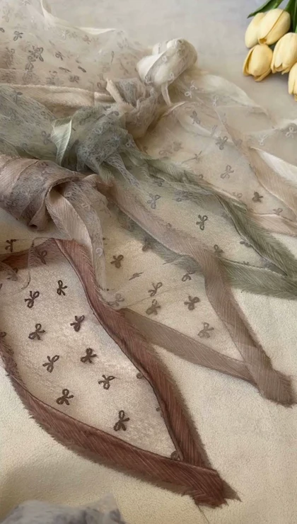 مینی اسکارف شاوان