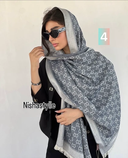shawl 0256