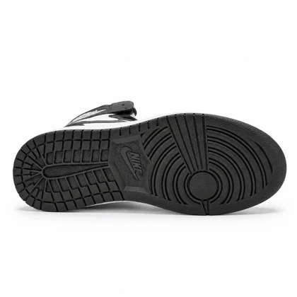 کفش و کتانی مردانه ساق‌دار مدل NIKE JORDAN 1 رنگ مشکی طوسی کد 2442