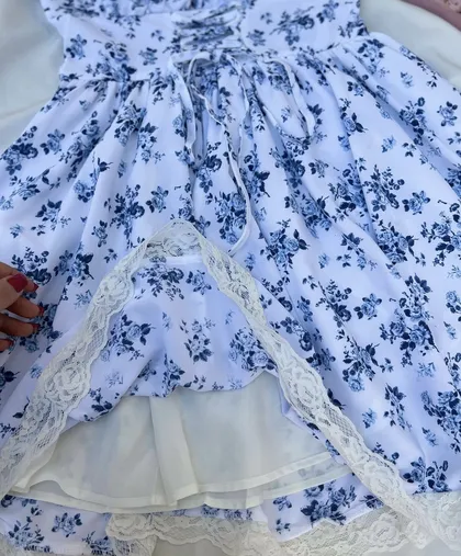 پیراهن رز ابی
