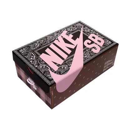 کتانی نایک اس بی دانک ترویس اسکات باندانا Nike SB Travis Scott SB Dunk Low Bandana sneakers
