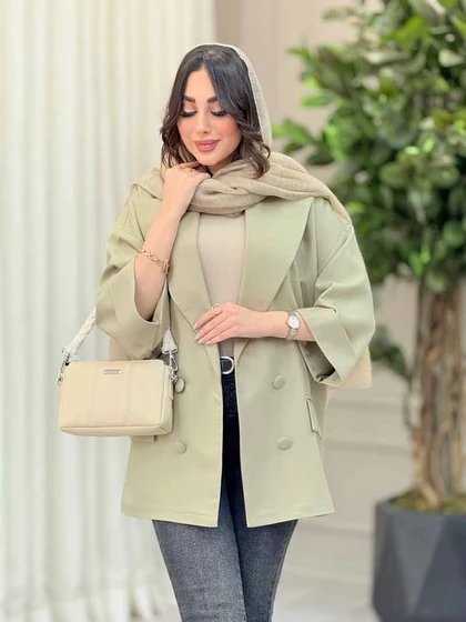 مانتو چهار دکمه آستین پاکتی