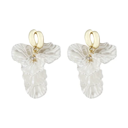 گوشواره زنانه مدل صدفی