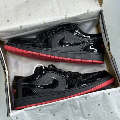 کفش نایک ایر جردن وان لو مشکی ورنی بلکند Nike Air Jordan 1 Low Black Patent