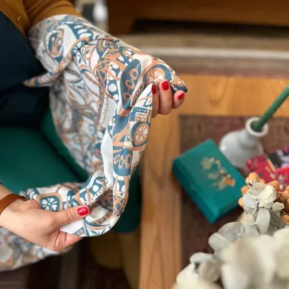 پوشت مجلسی نخ‌ابریشم