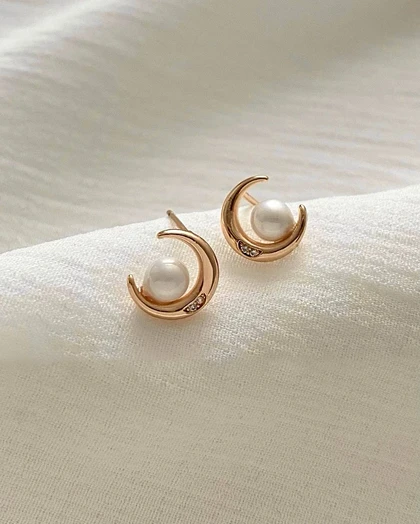 گوشواره میخی ماه و مروارید ژوپینگ
