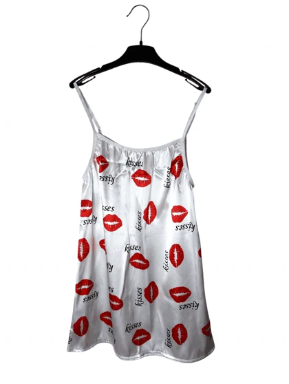 پیراهن ساتن طرح بوسه 260