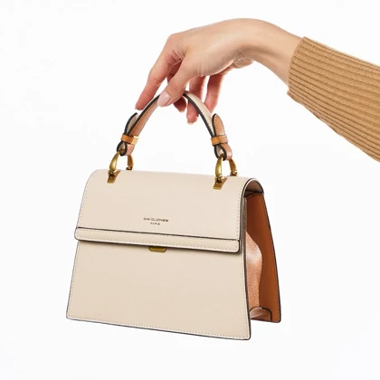 David Jones cm6100