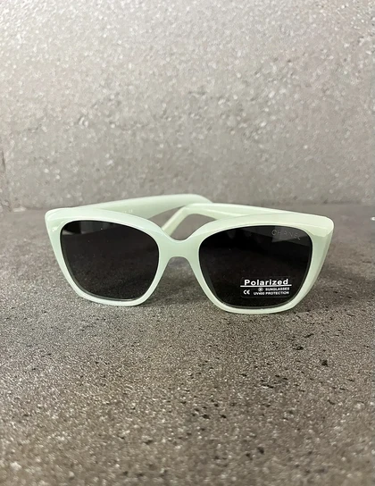 عینک آفتابی زنانه شنل