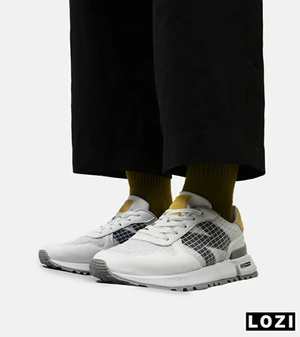 کفش کتانی سفید طوسی زرد NEW BALANCE 1300