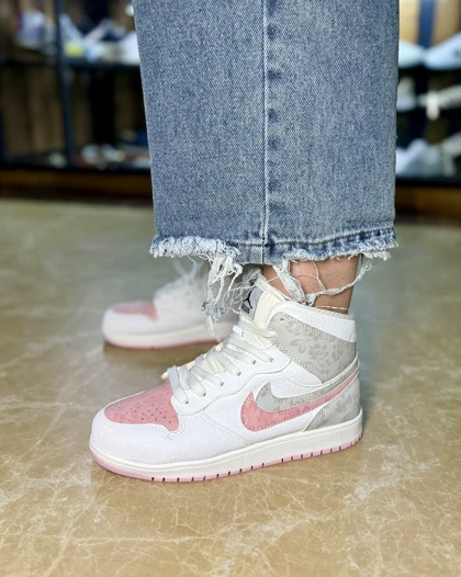 کتانی زنانه ساق‌دار نایکی دبل (دو نایک)