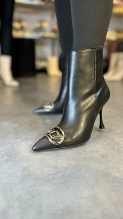 بوت دیزل پاشنه کد 589