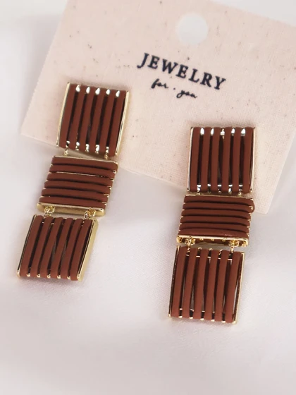 گوشواره زنانه چرم کد E1106