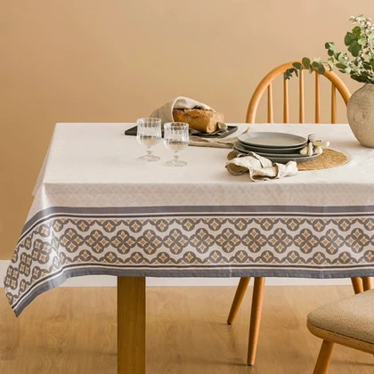 رومیزی ال سی دابلیو هوم مدل Tablecloth