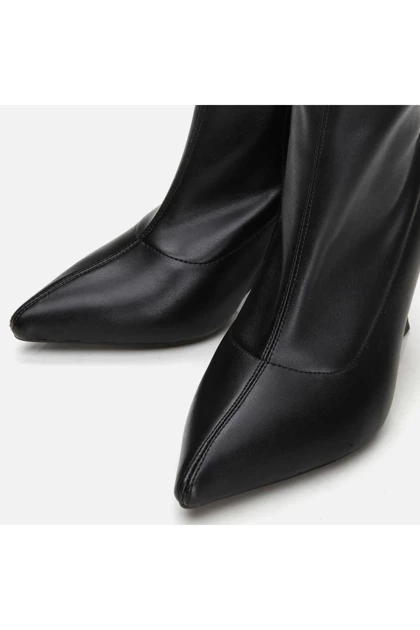 بوت و نیم بوت زنانه yaya-by-hotic yaya-by-hotic