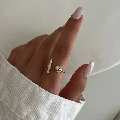 انگشتر خط و نقطه