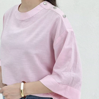 بلوز زنانه سرشانه دکمه