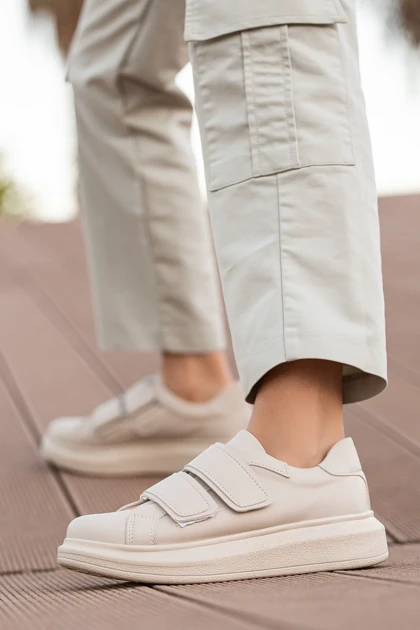 کتانی زنانه bouis bouis