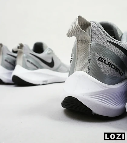 کفش کتانی مردانه طوسی مشکی Nike guide 10