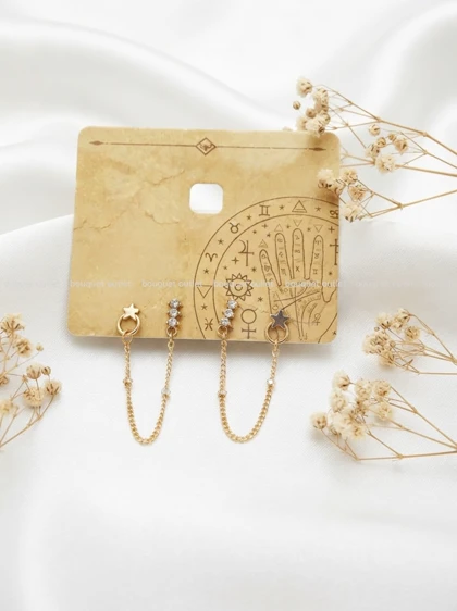 گوشواره زنانه از برند accessories