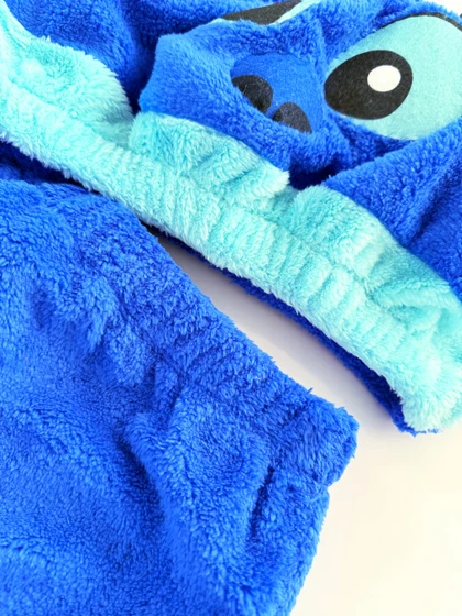 ست نیم‌تنه و شورتک حوله ای طرح استیج