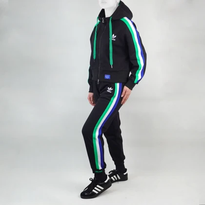 ست سوئی شرت شلوار زنانه ورزشی آدیداس کلاهدار adidas