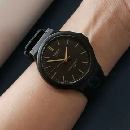 ساعت مچی های کپی کاسیو 240 با جعبه اصلی