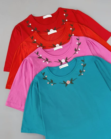 تیشرت ساده سرشانه چین گلدوزی کد 4743