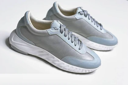 کفش راحتی زنانه استرادیواریوس مدل Stradivarius Sneakers - SKB20