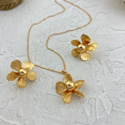 نیم ست زنانه طرح گل آینه ای، ظرافت در اوج زیبایی